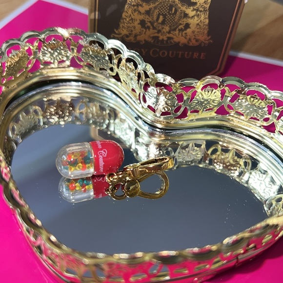 RARE✨Juicy Couture Pill Charm💊🎁 - Picture 3 of 5